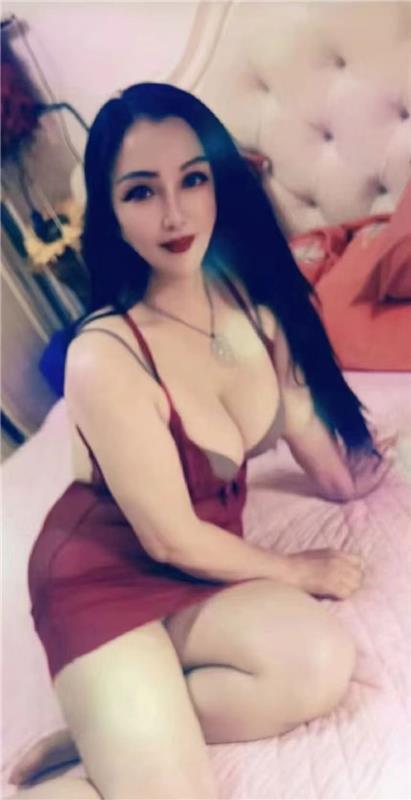 上海-黄浦服务系丰乳肥臀熟女姐姐-1.jpg